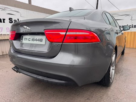 2017 Jaguar XE - photo 6