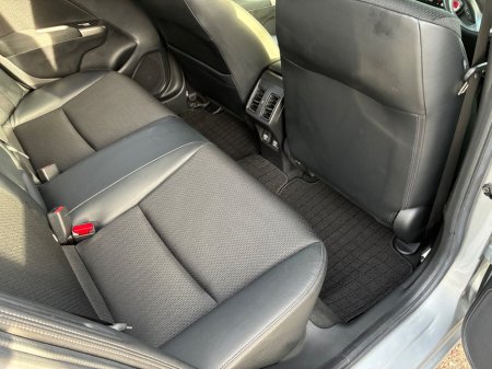 2018 Honda Grace - photo 11