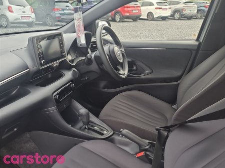 2022 Toyota Yaris - photo 9