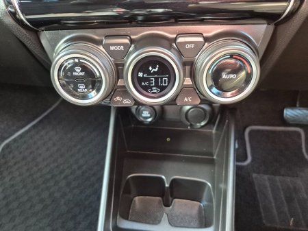 2023 Suzuki Swift - photo 21