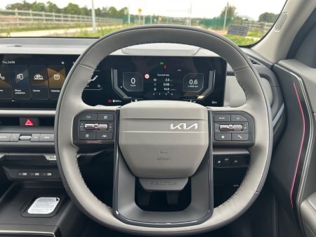 2027 Kia Seltos - photo 18