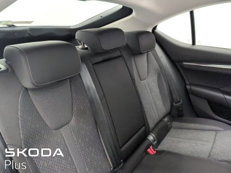 2024 Skoda Octavia - photo 25