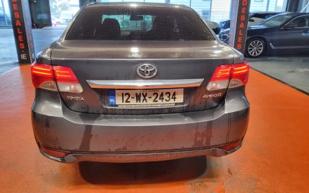 2012 Toyota Avensis - photo 4