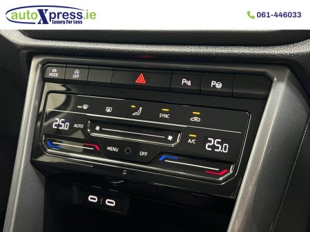 2023 Volkswagen T-Roc - photo 28