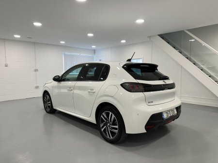 2021 Peugeot 208 - photo 9