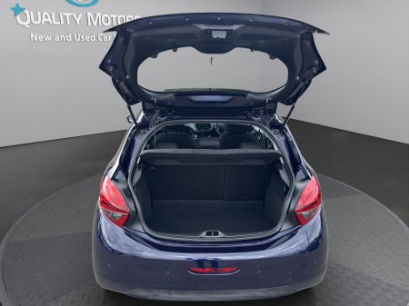 2018 Peugeot 208 - photo 17
