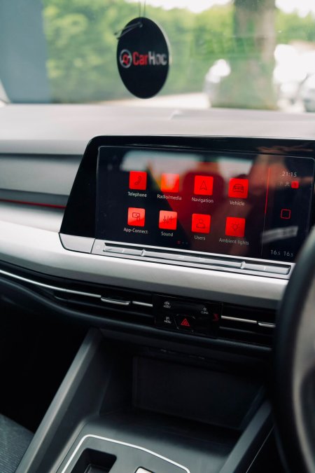 2021 Volkswagen Golf - photo 12