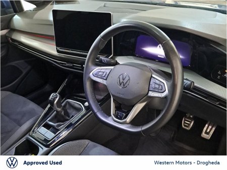 2024 Volkswagen Golf - photo 8
