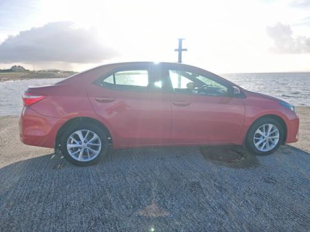 2015 Toyota Corolla - photo 8