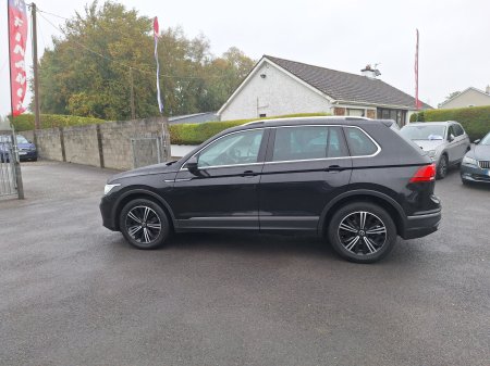 2023 Volkswagen Tiguan - photo 5