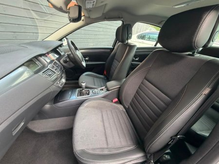 2010 Renault Laguna - photo 13