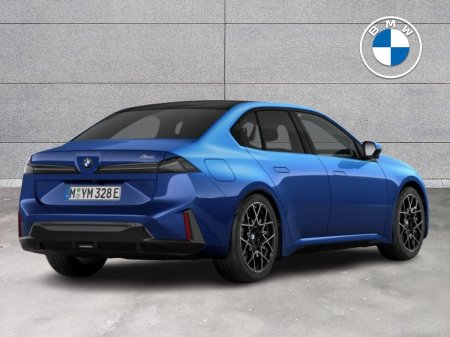 2026 BMW i3 - photo 2