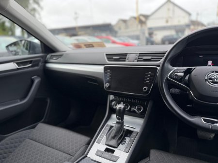 2023 Skoda Superb - photo 16