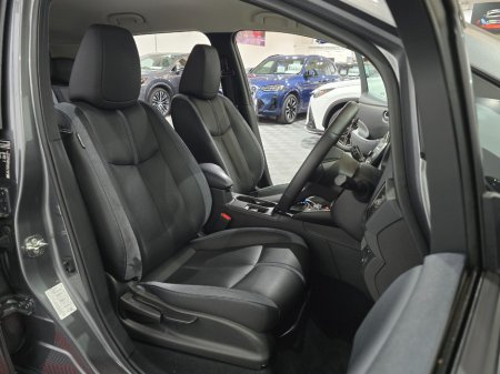 2024 Nissan Leaf - photo 8