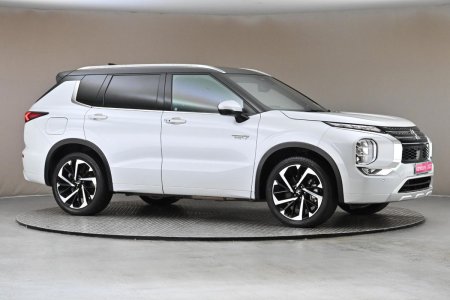 2023 Mitsubishi Outlander - photo 12