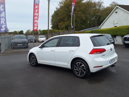 2019 Volkswagen Golf - photo 5