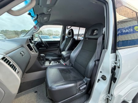 2006 Mitsubishi Pajero - photo 17