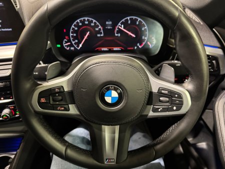 2019 BMW 5-Series - photo 17