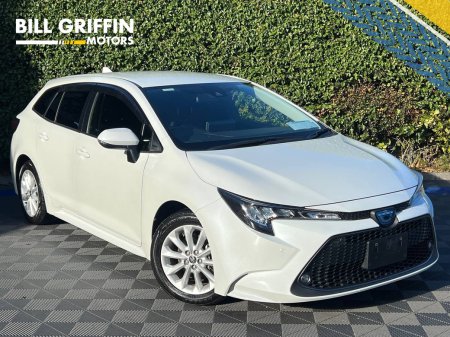 2022 Toyota Corolla TOURING 1.8 HYBRID AUTO // REVERSE CAMERA // APPLE CARPLAY/ANDROID AUTO // HEATED STEERING WHEEL