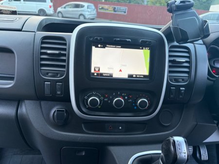 2021 Renault Trafic - photo 16