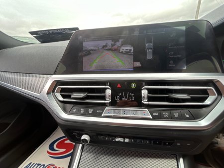 2021 BMW 3-Series - photo 40
