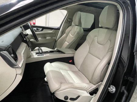 2023 Volvo XC60 - photo 12