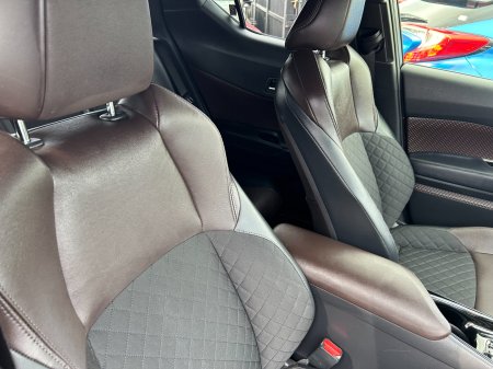 2019 Toyota C-HR - photo 10