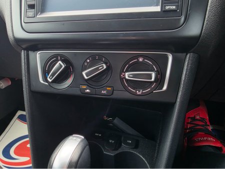 2015 Volkswagen Polo - photo 12