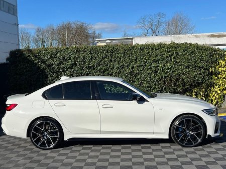2021 BMW 3-Series - photo 2