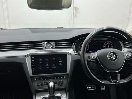 2020 Volkswagen Passat - photo 22