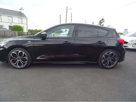 2022 Ford Focus - photo 3