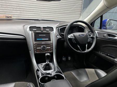 2017 Ford Mondeo - photo 12