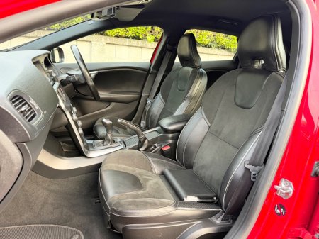 2016 Volvo V40 - photo 20