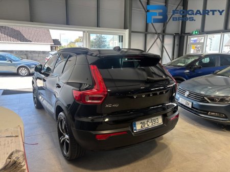 2021 Volvo XC40 - photo 7