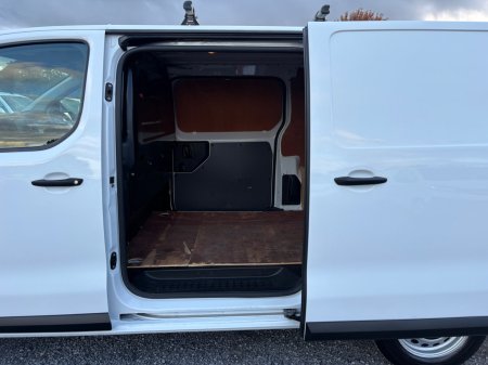 2022 Opel Vivaro - photo 14
