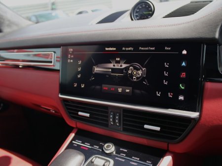 2023 Porsche Cayenne - photo 20