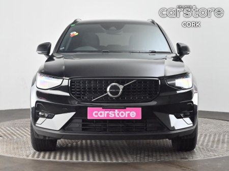 2023 Volvo XC40 - photo 8