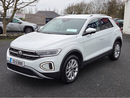 2023 Volkswagen T-Roc - photo 4