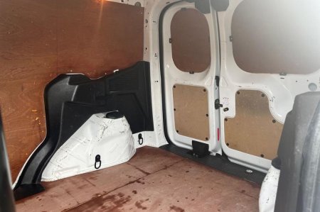 2022 Ford Transit Courier - photo 4