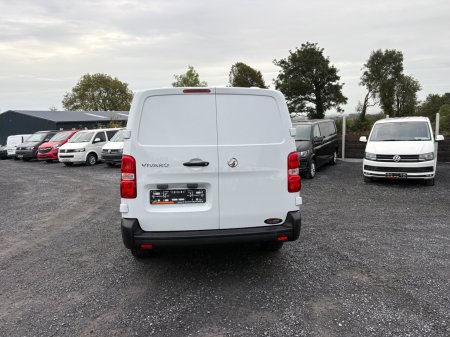 2022 Vauxhall Vivaro - photo 2
