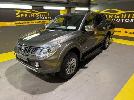 2015 Mitsubishi L200