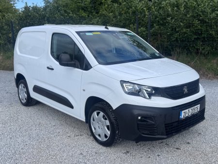 2021 Peugeot Partner