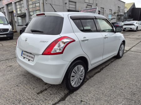 2014 Suzuki Swift - photo 2