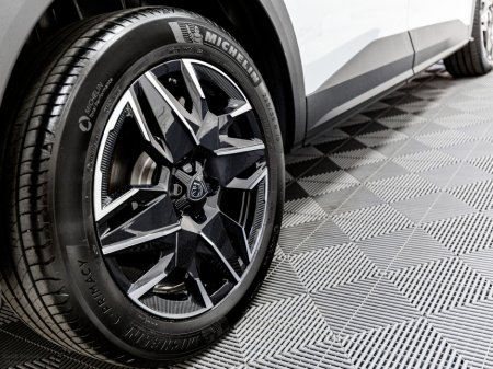 2025 Peugeot 5008 - photo 31
