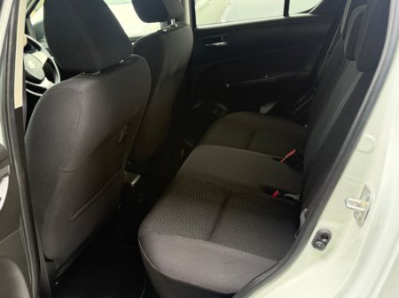 2014 Suzuki Swift - photo 9