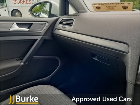 2020 Volkswagen Golf - photo 22