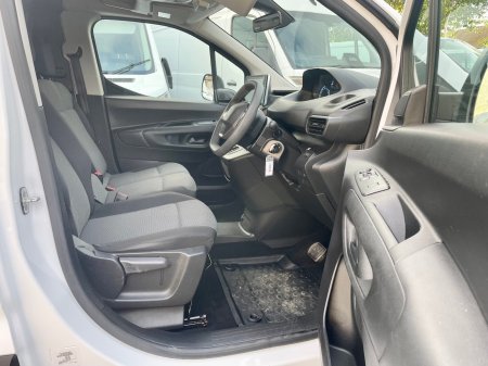 2022 Peugeot Partner - photo 3