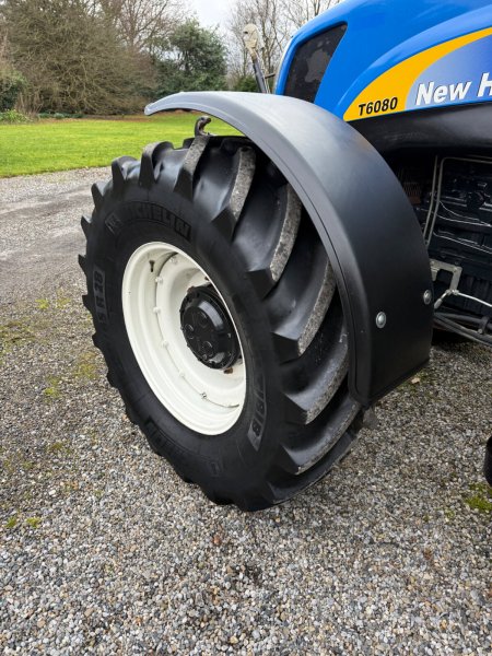 2009 New Holland T6080 - photo 14