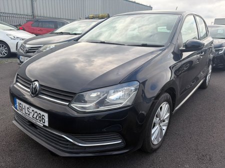 2015 Volkswagen Polo - photo 2