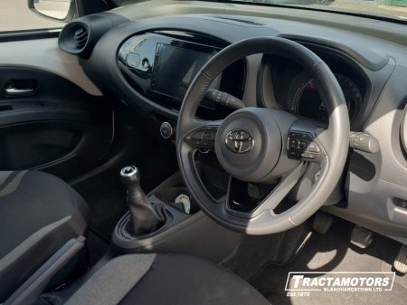 2024 Toyota Aygo X - photo 6